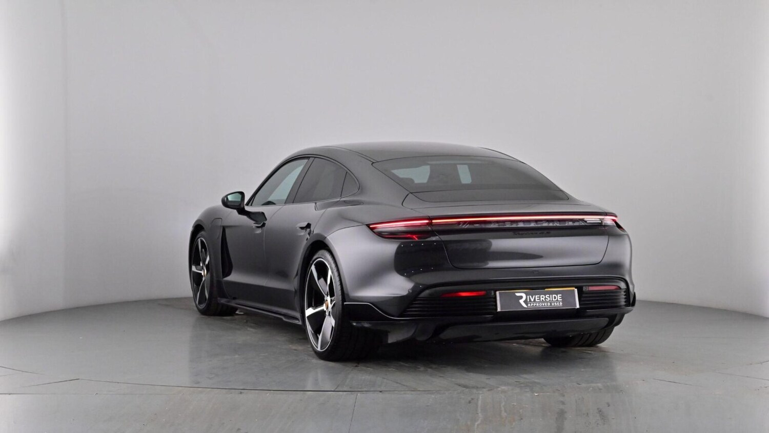 Used Porsche Taycan 2021 for sale - 77470768: Photo 78