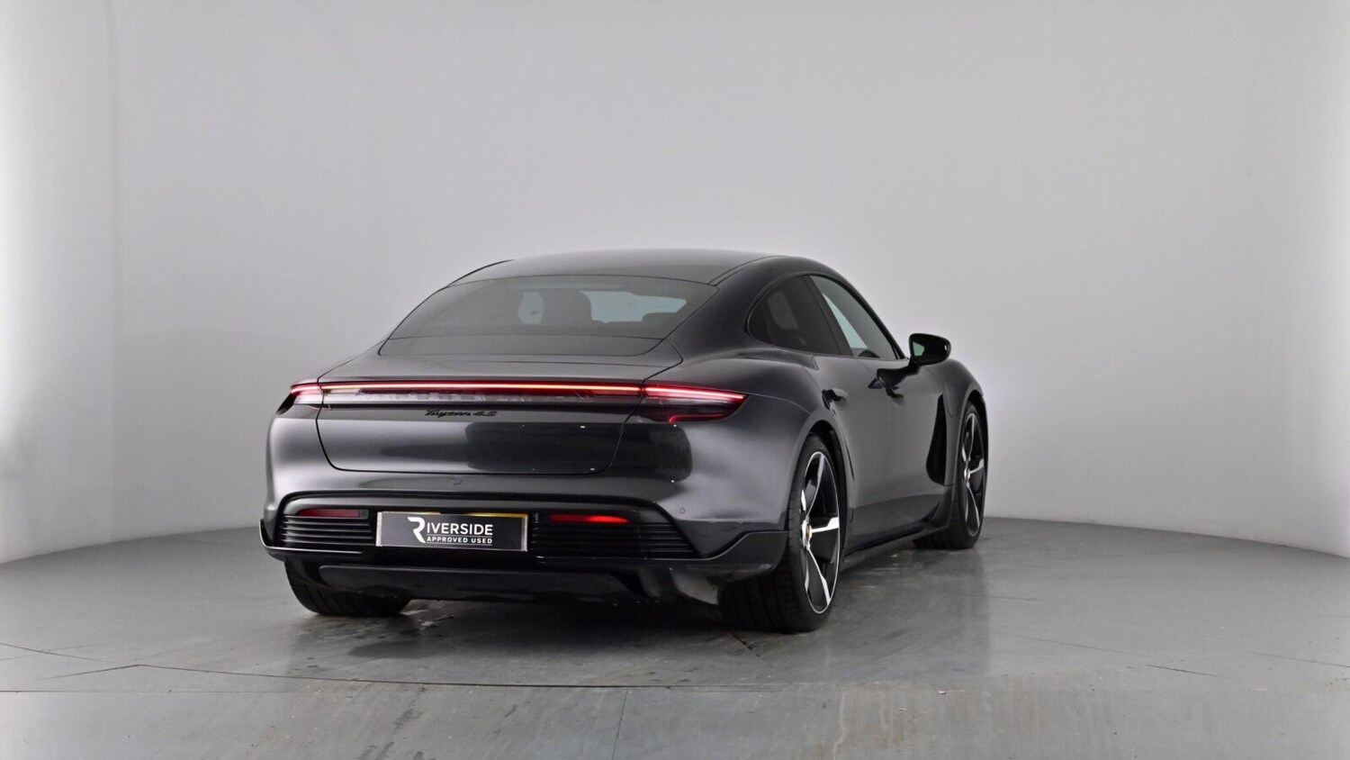 Used Porsche Taycan 2021 for sale - 77470768: Photo 82