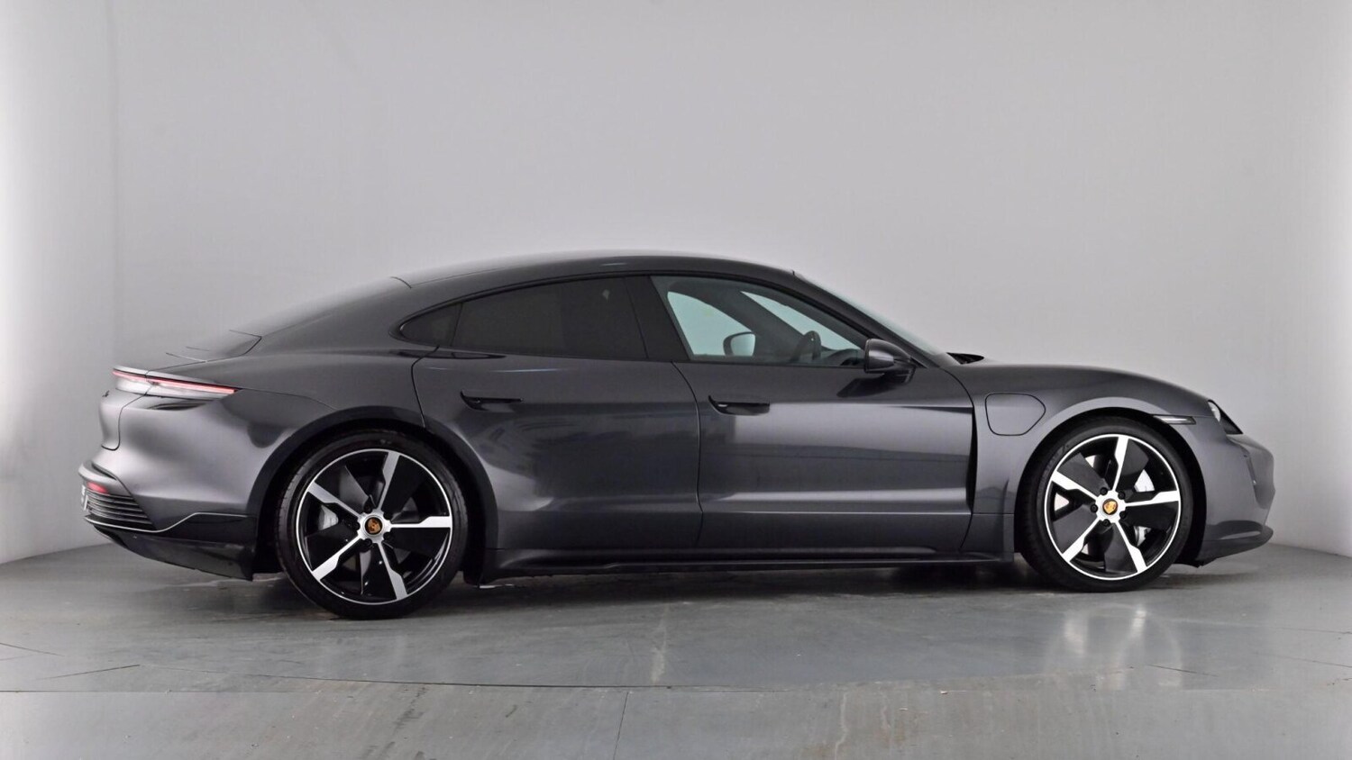 Used Porsche Taycan 2021 for sale - 77470768: Photo 88