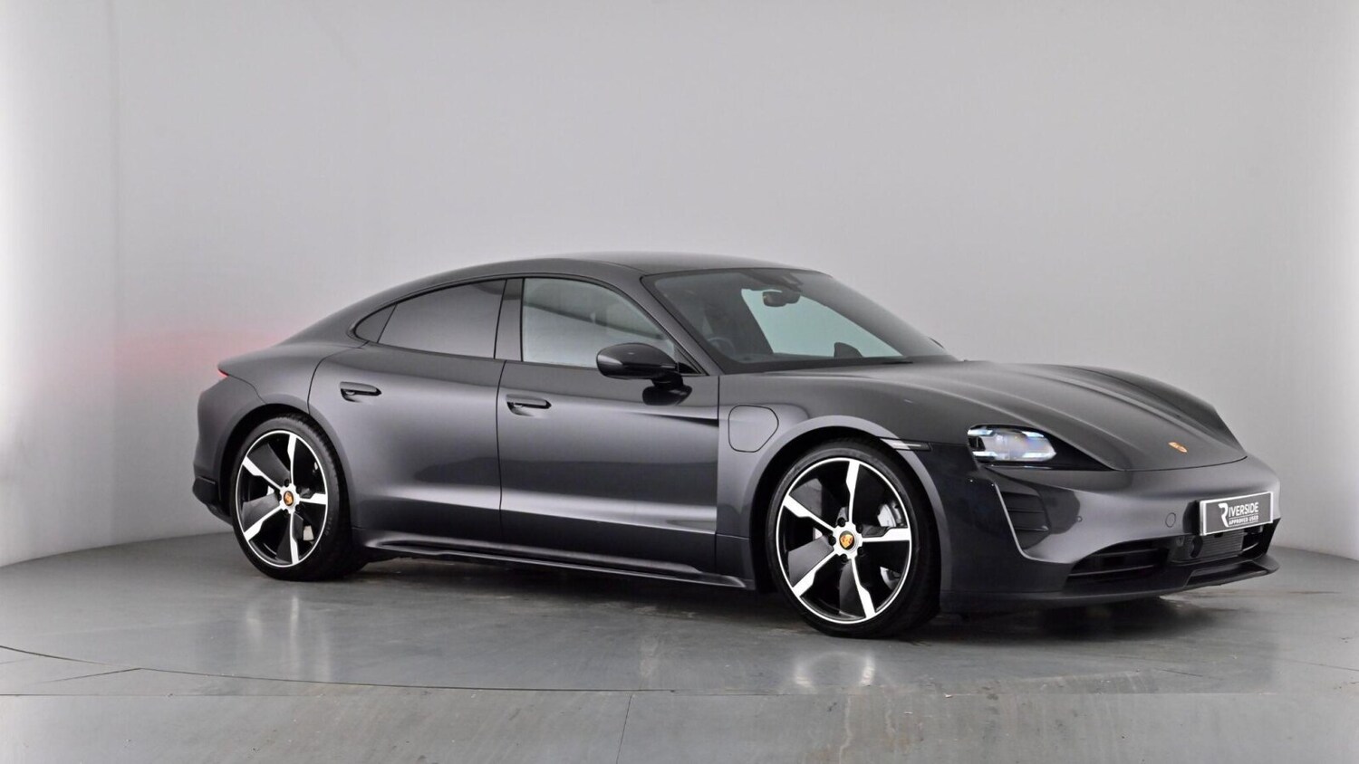 Used Porsche Taycan 2021 for sale - 77470768: Photo 93