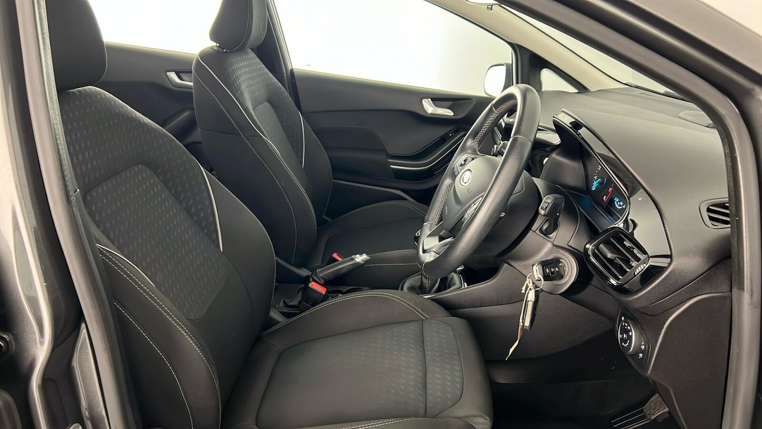 Used Ford Fiesta 2018 for sale - 76003638: Photo 16