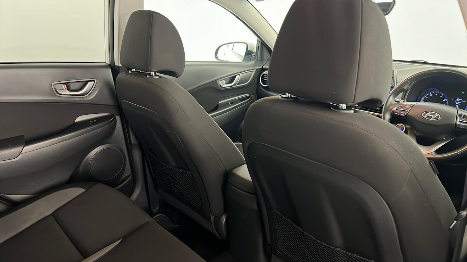 Used Hyundai KONA 2019 for sale - 77025375: Photo 31