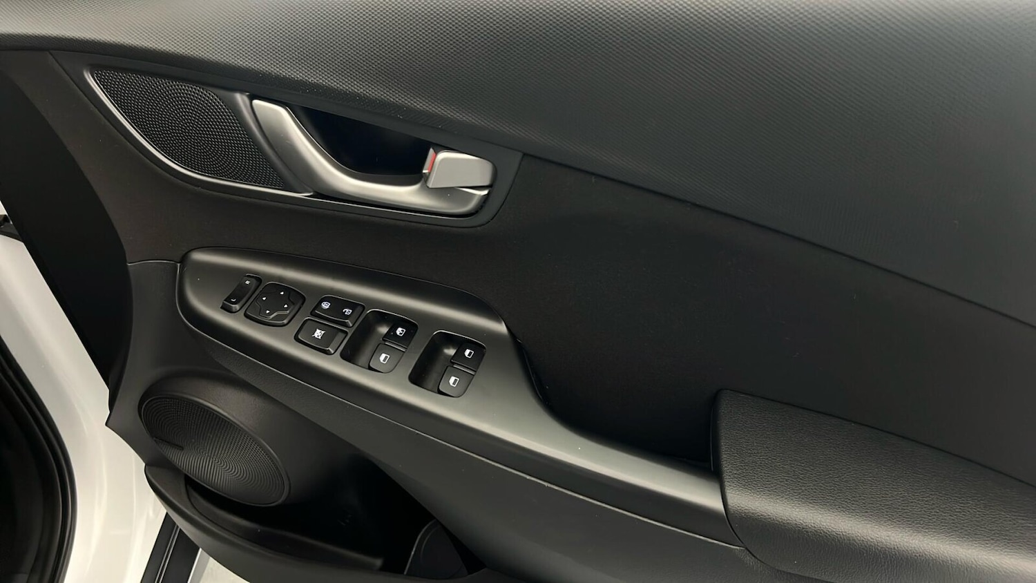 Used Hyundai KONA 2019 for sale - 77025375: Photo 32