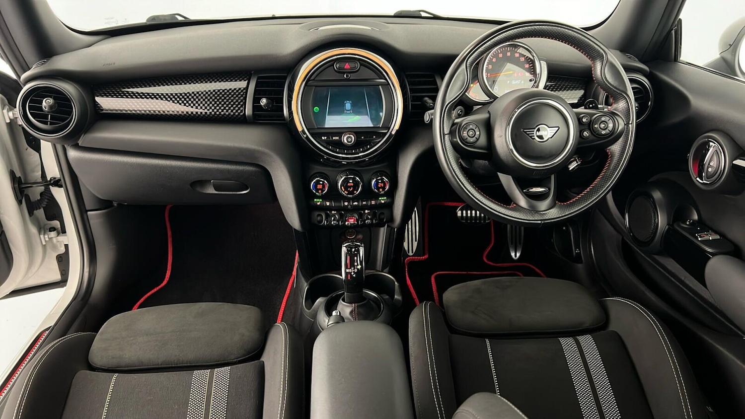 Used MINI Hatch 2019 for sale - 76104171: Photo 10