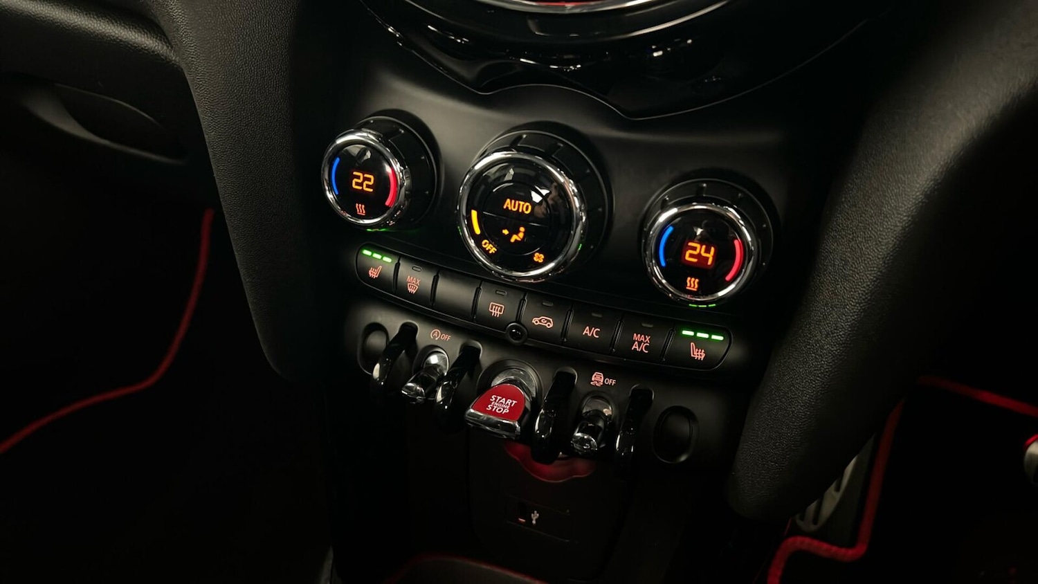 Used MINI Hatch 2019 for sale - 76104171: Photo 21