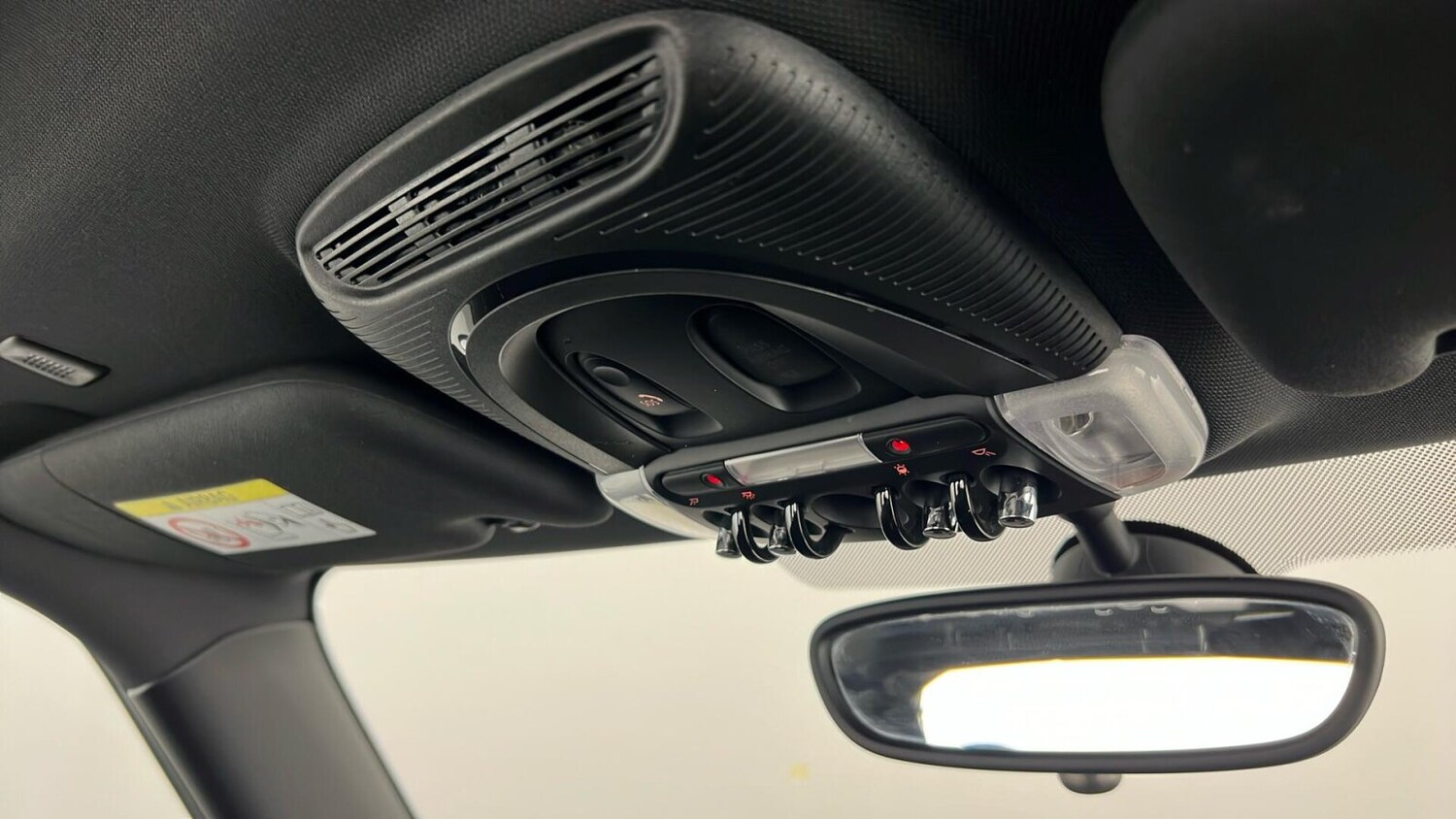 Used MINI Hatch 2019 for sale - 76104171: Photo 35