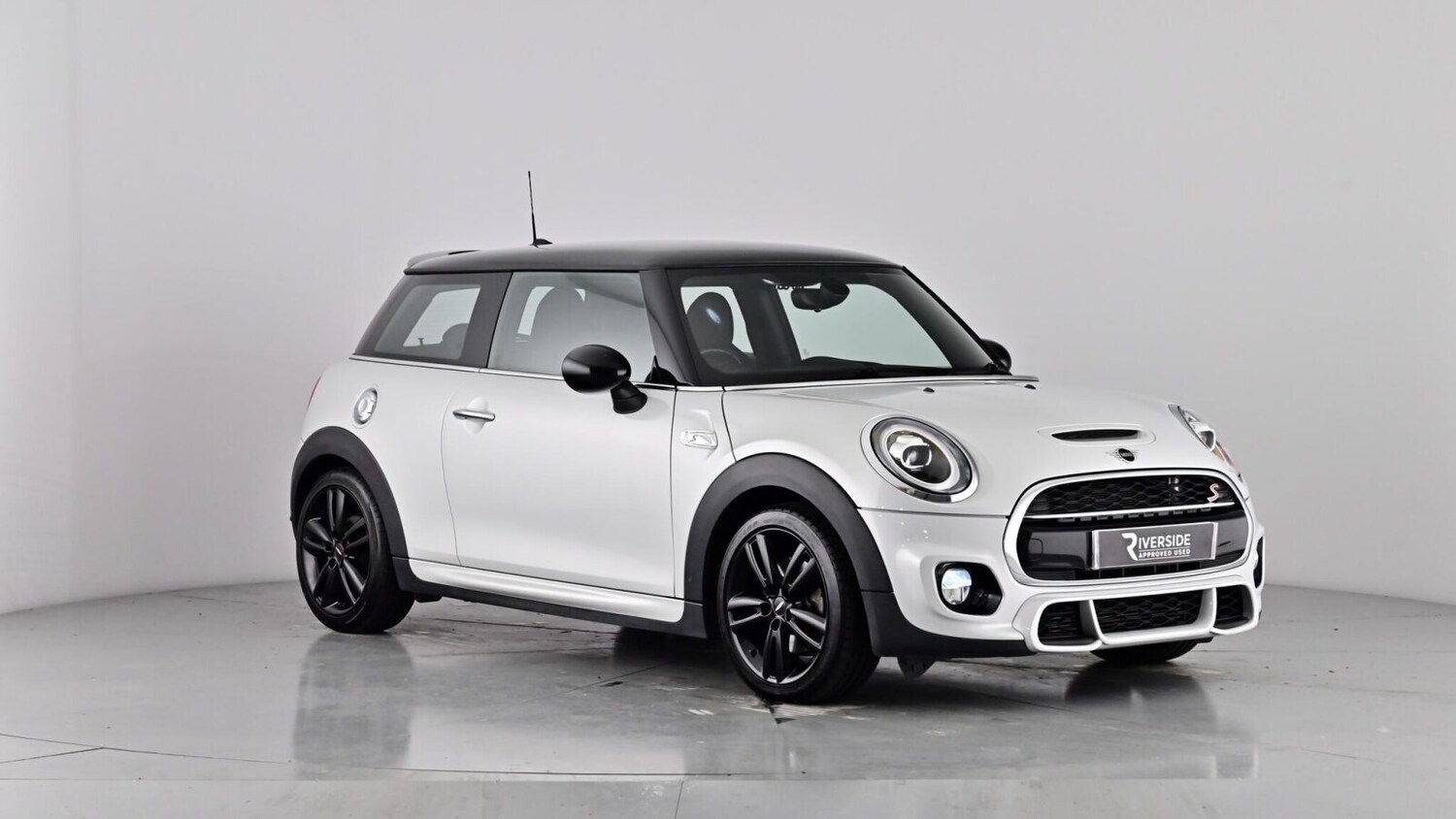Used MINI Hatch 2019 for sale - 76104171: Photo 42