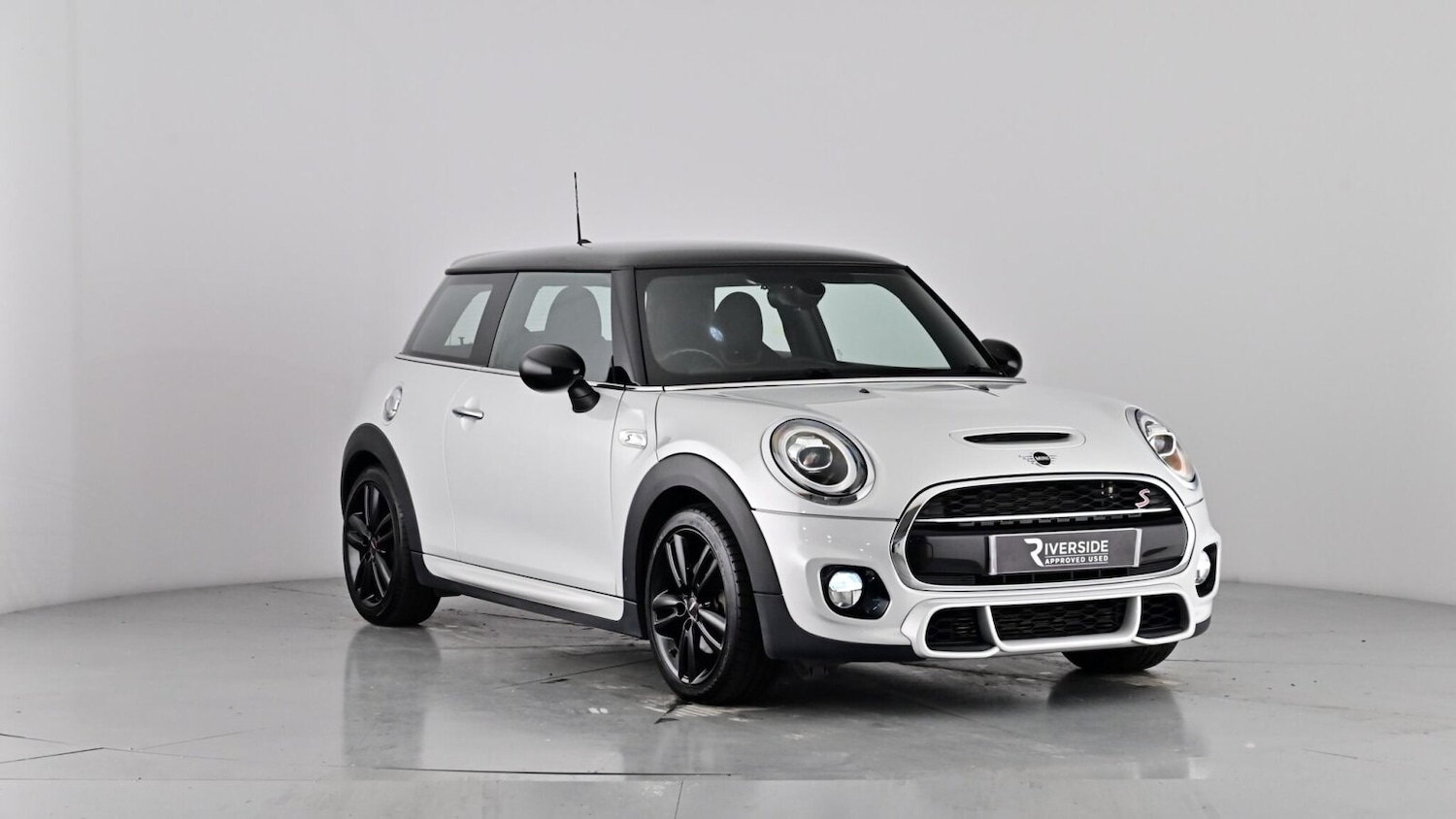Used MINI Hatch 2019 for sale - 76104171: Photo 43