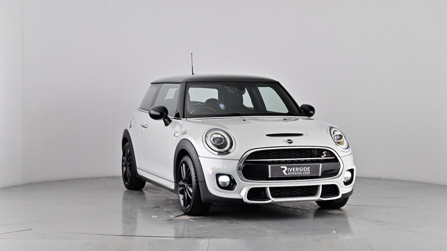 Used MINI Hatch 2019 for sale - 76104171: Photo 44