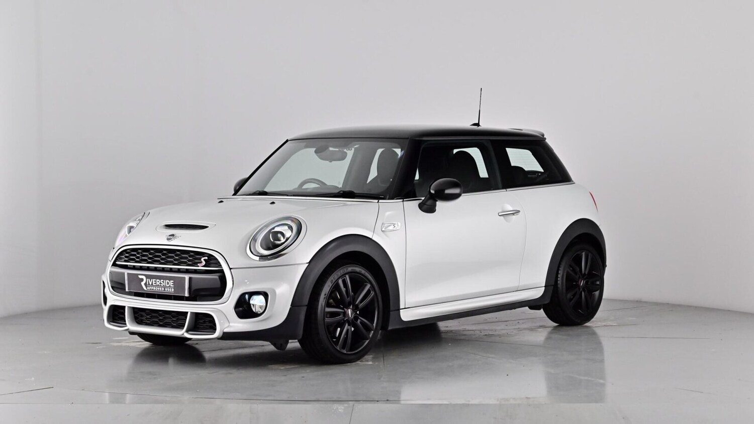 Used MINI Hatch 2019 for sale - 76104171: Photo 50