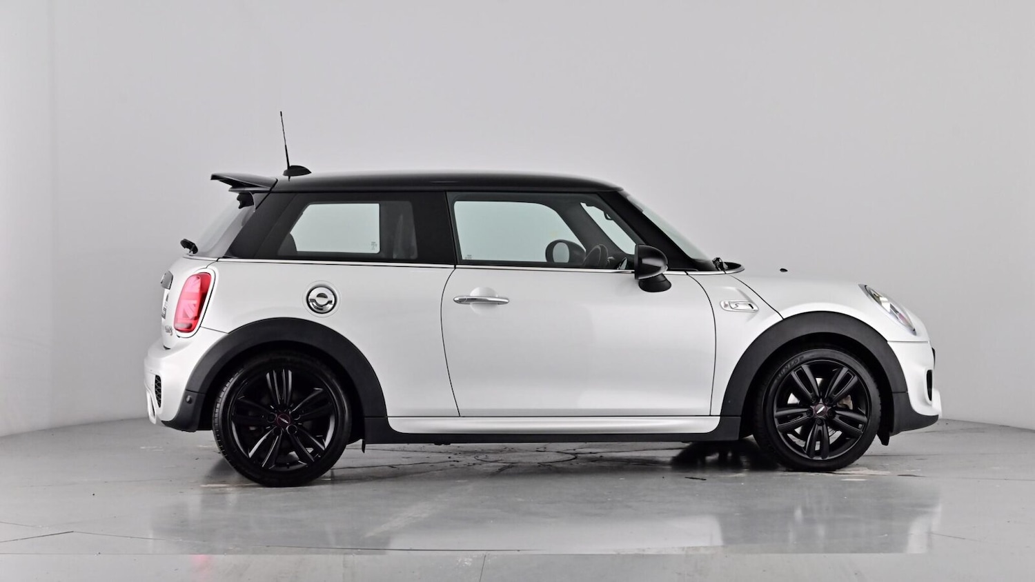 Used MINI Hatch 2019 for sale - 76104171: Photo 72