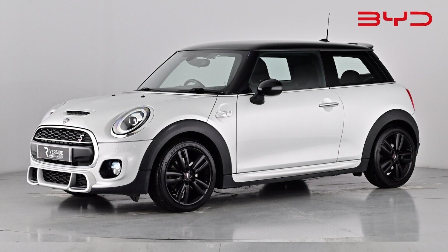 Used MINI Hatch 2019 for sale - 76104171: Photo 8