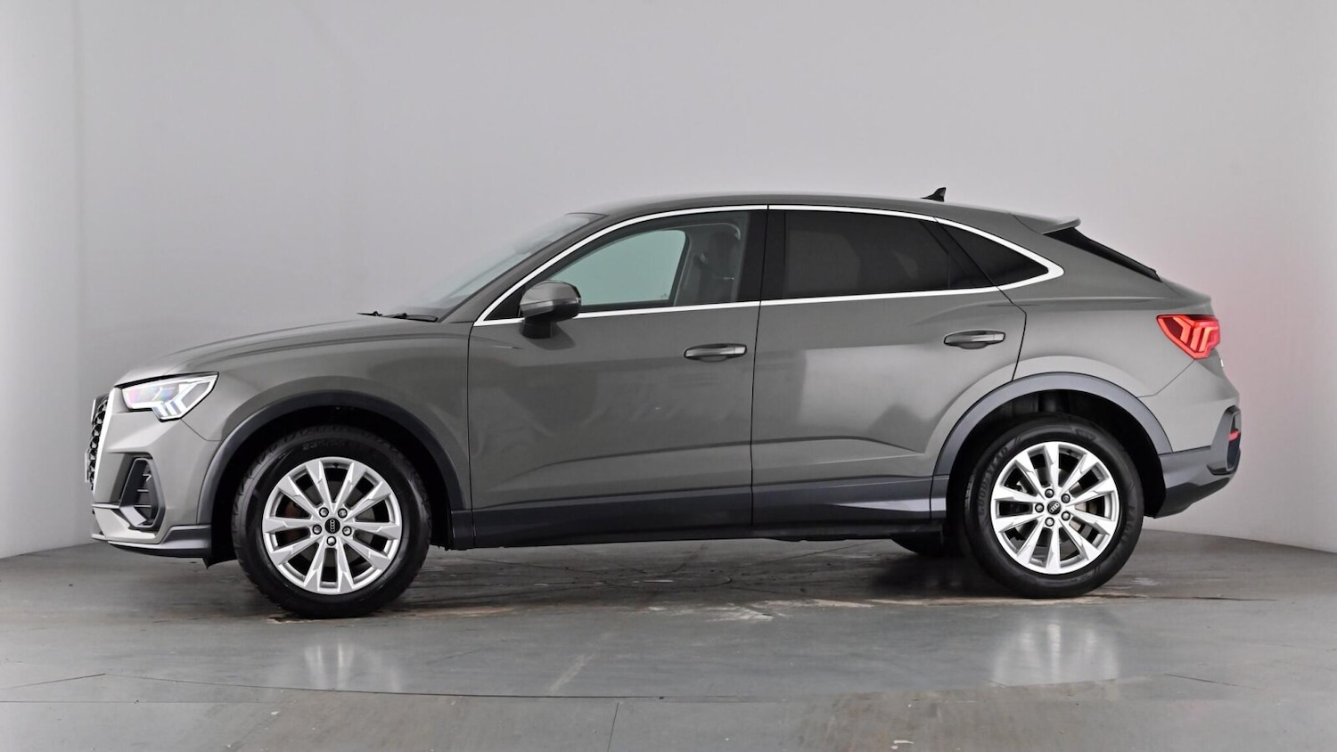 Used Audi Q3 2022 for sale - 77778366: Photo 55