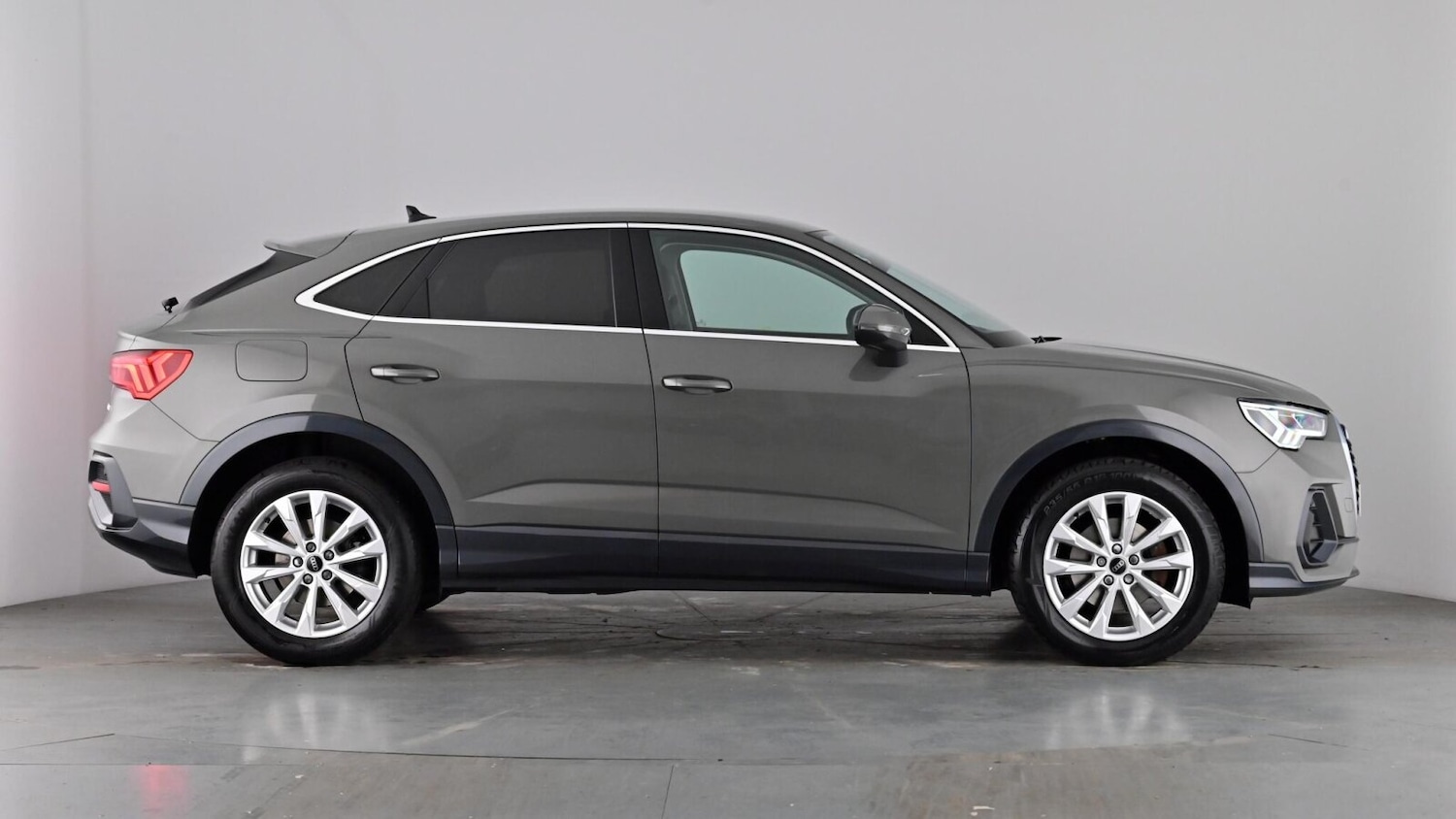 Used Audi Q3 2022 for sale - 77778366: Photo 74