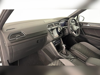 Used Volkswagen Tiguan 2023 for sale - 79354903: Photo