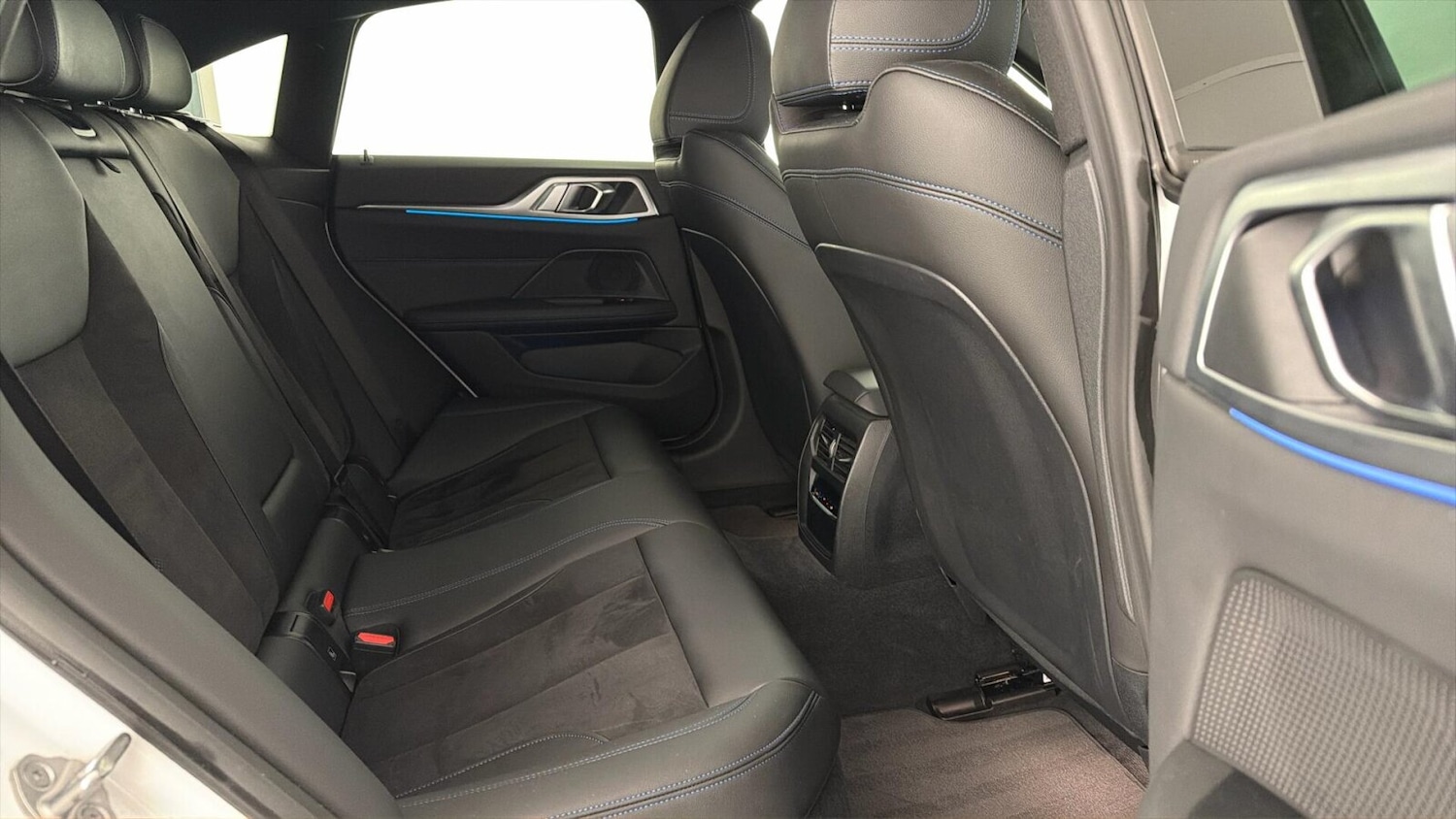 Used BMW i4 2022 for sale - 77560636: Photo 14