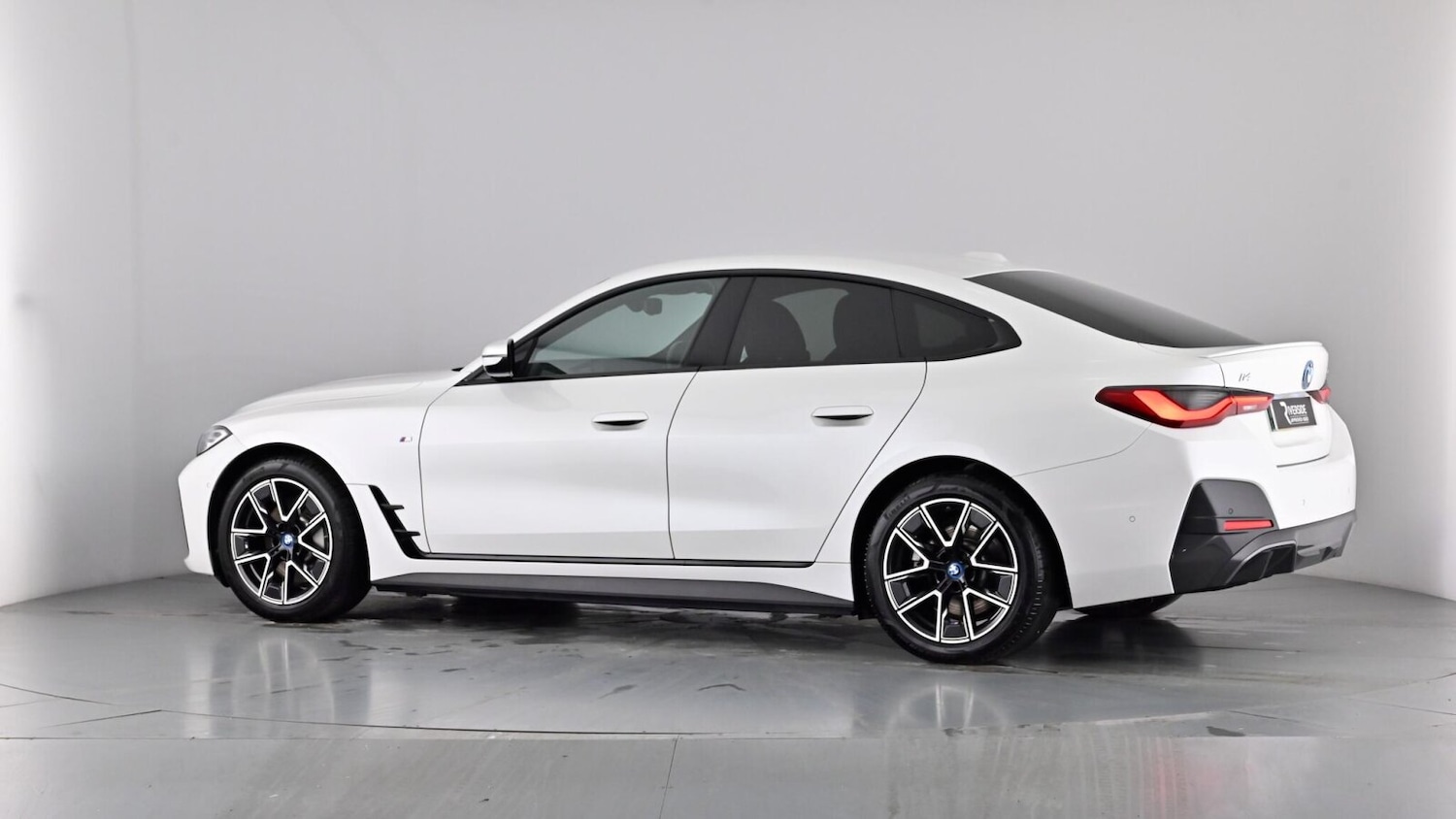 Used BMW i4 2022 for sale - 77560636: Photo 59