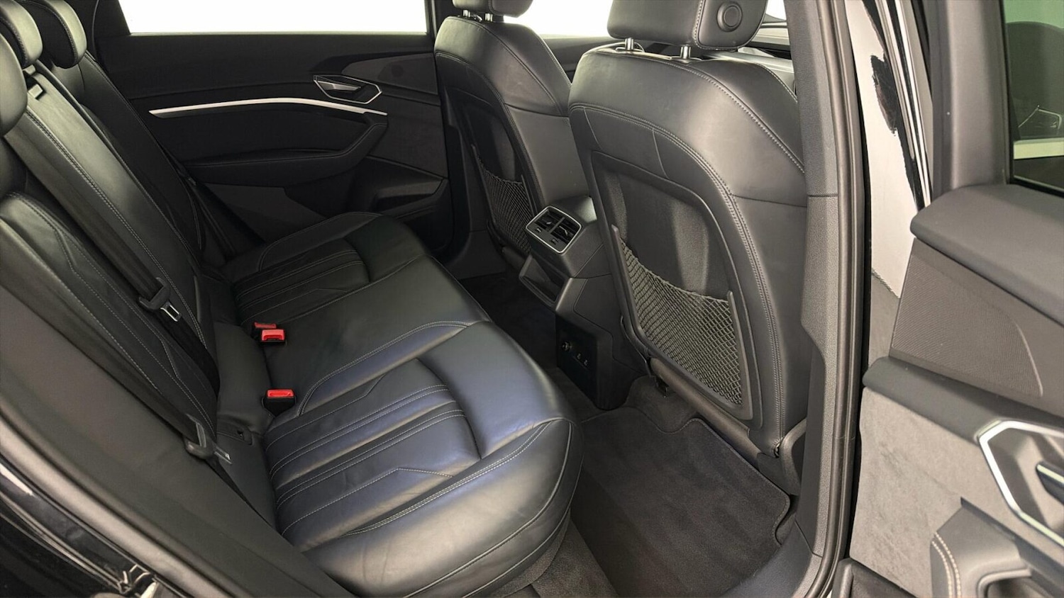 Used Audi e-tron 2022 for sale - 77778375: Photo 14