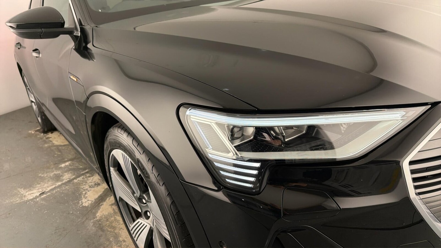 Used Audi e-tron 2022 for sale - 77778375: Photo 24