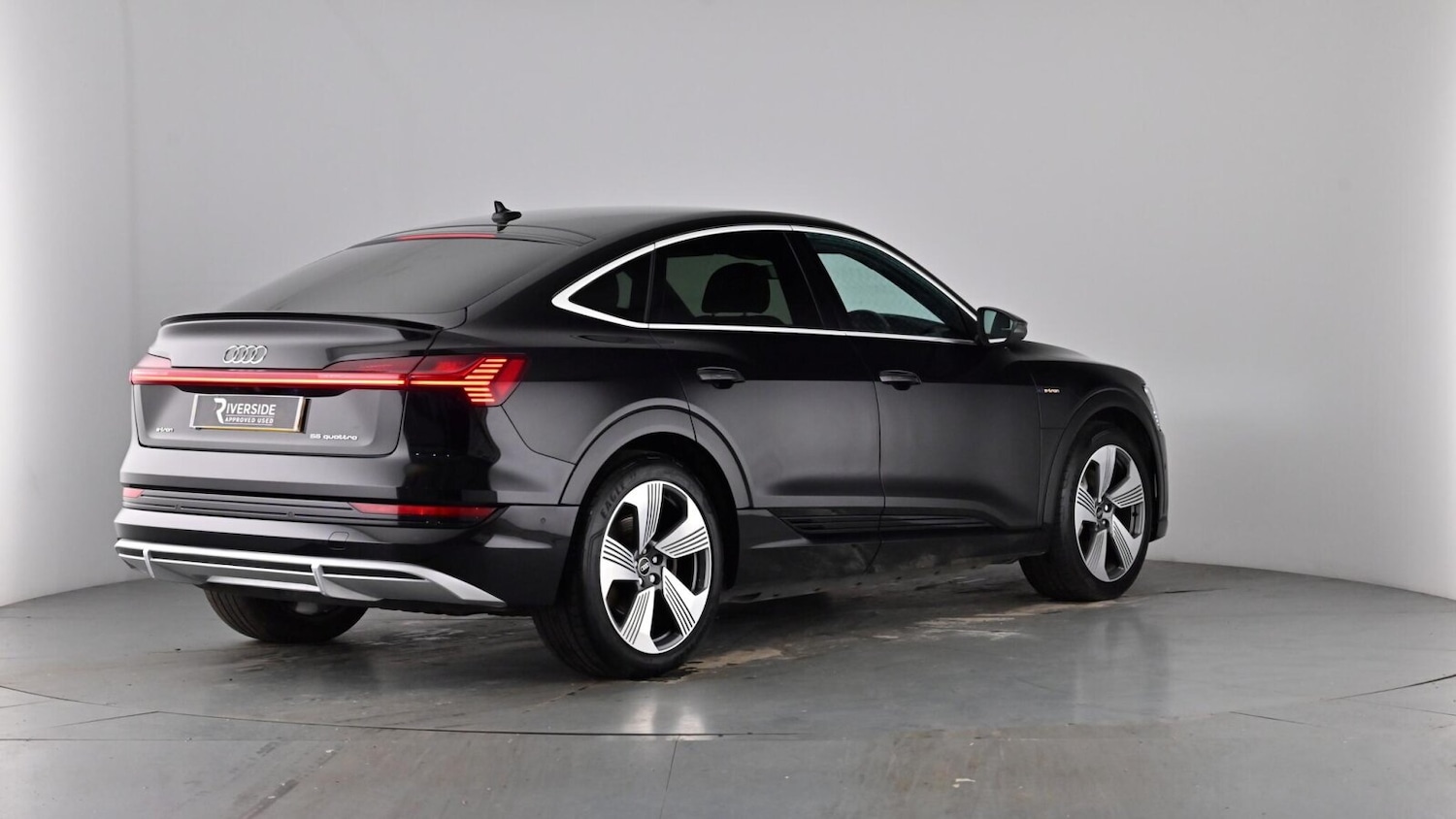 Used Audi e-tron 2022 for sale - 77778375: Photo 69