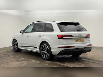 Used Audi Q7 2021 for sale - 76338844: Photo 2