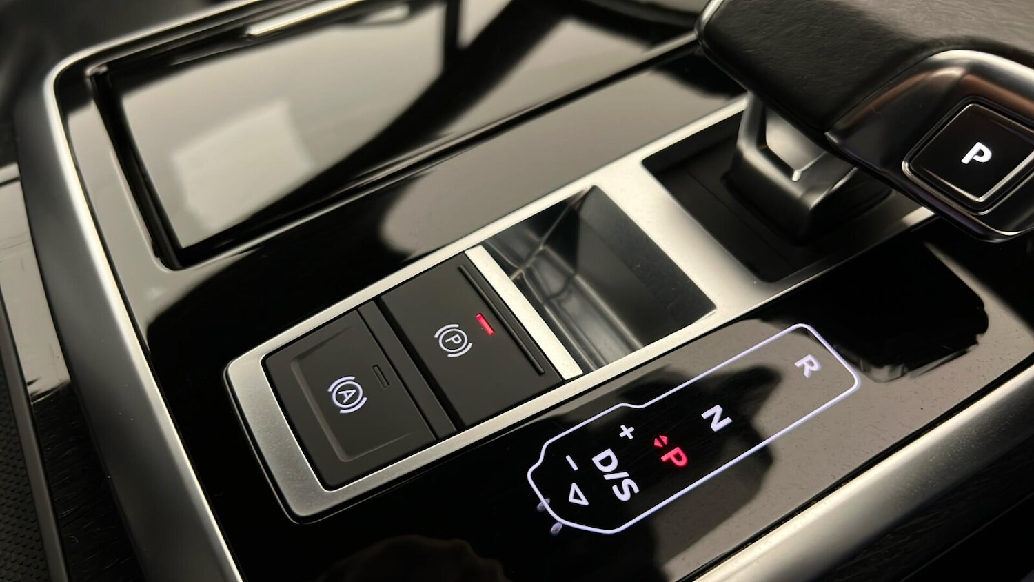 Used Audi Q7 2021 for sale - 76338844: Photo 45