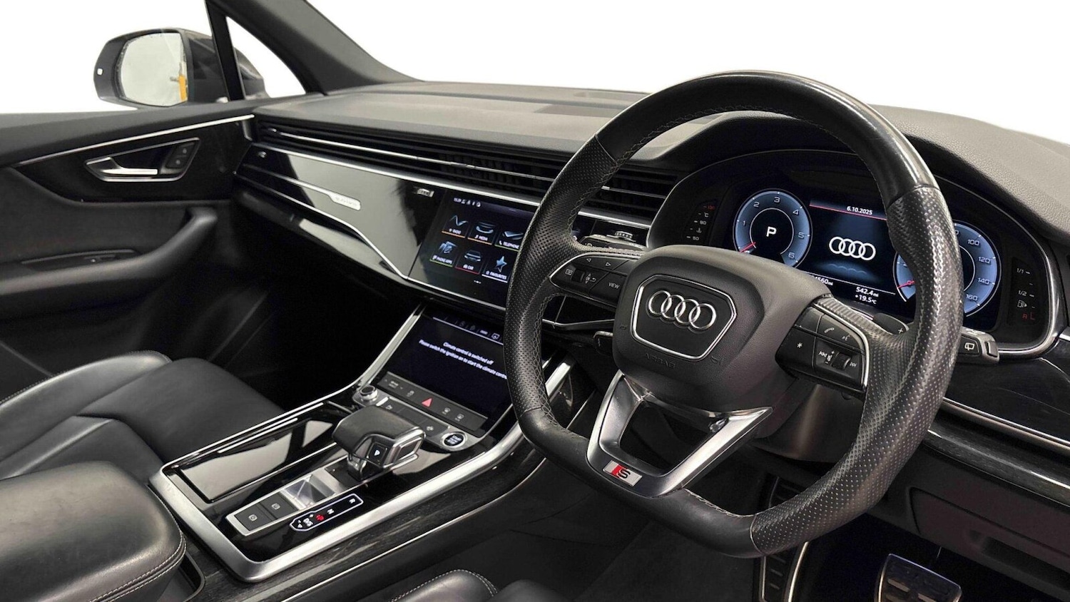 Used Audi Q7 2021 for sale - 76338844: Photo 90