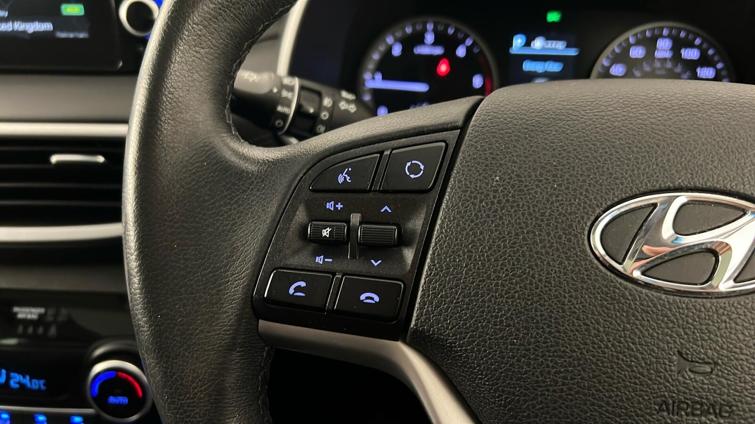 Used Hyundai TUCSON 2020 for sale - 76586806: Photo 18