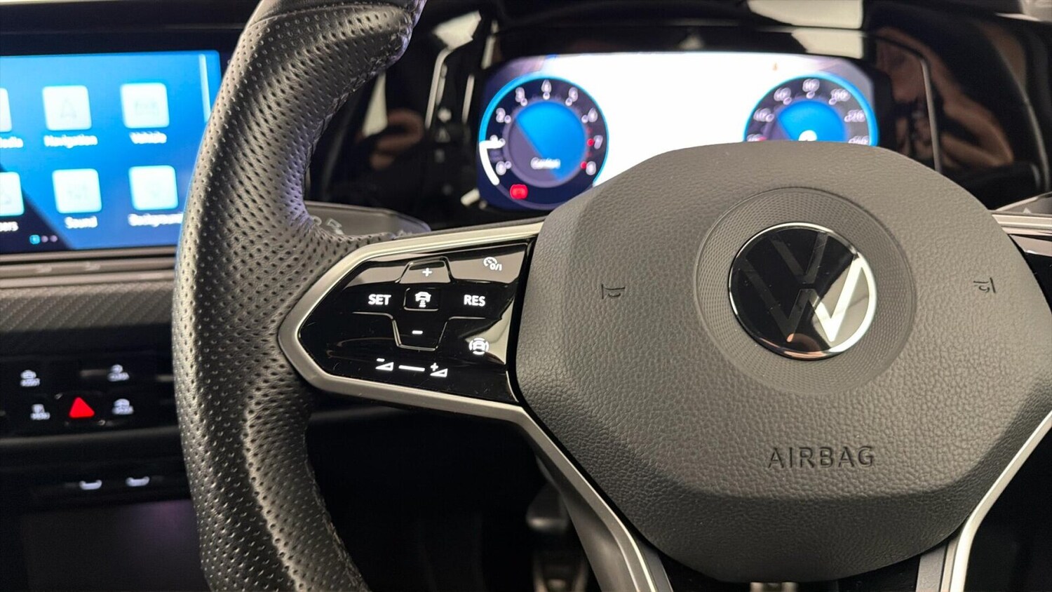 Used Volkswagen Golf 2023 for sale - 77826513: Photo 18