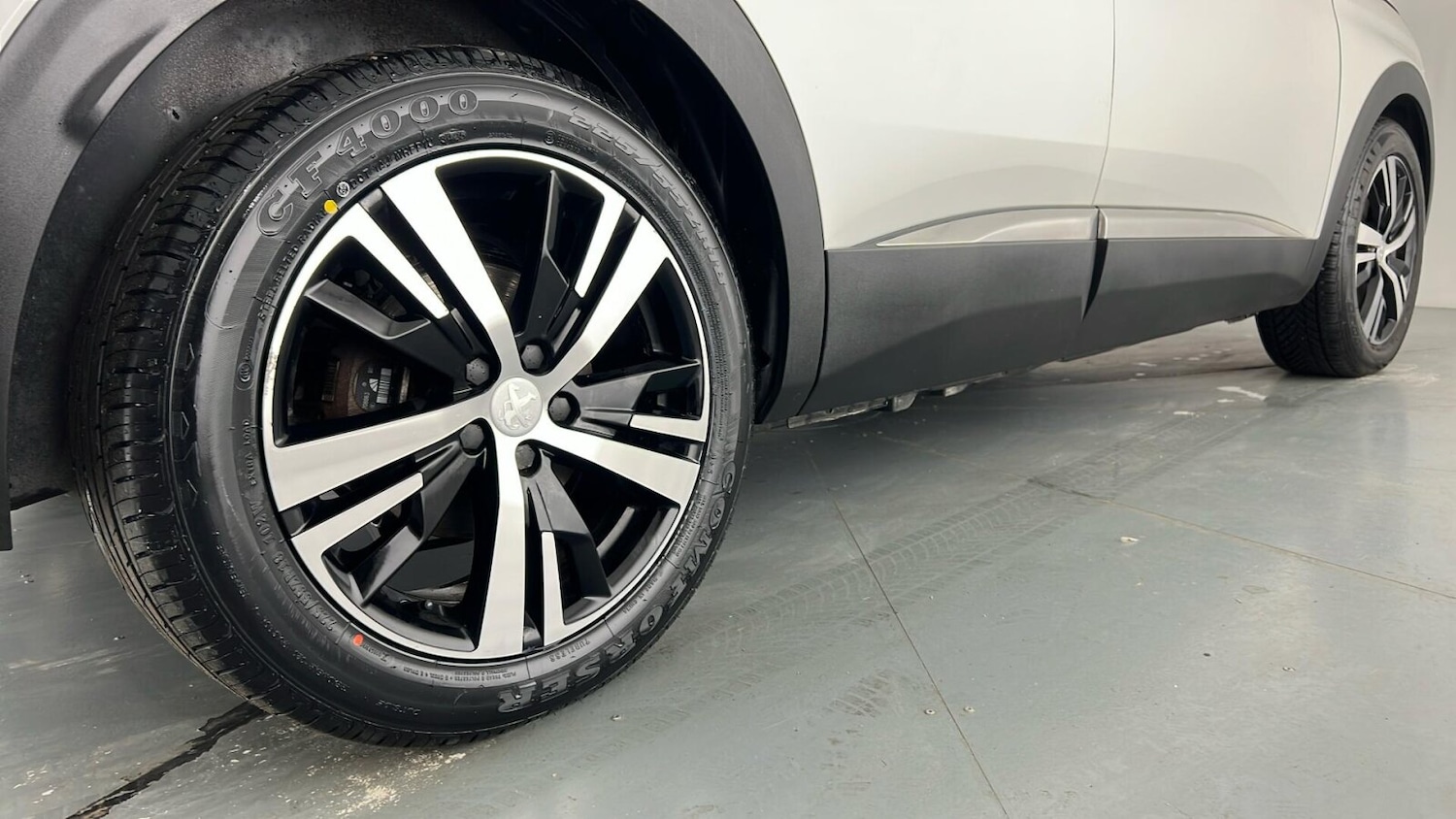 Used Peugeot 3008 2022 for sale - 76796405: Photo 30