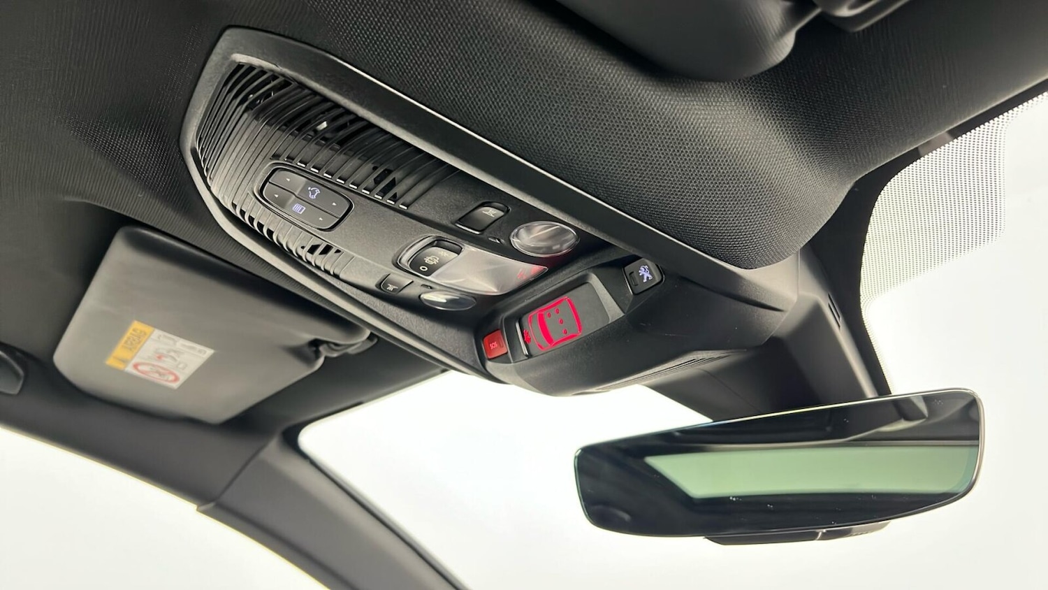 Used Peugeot 3008 2022 for sale - 76796405: Photo 36