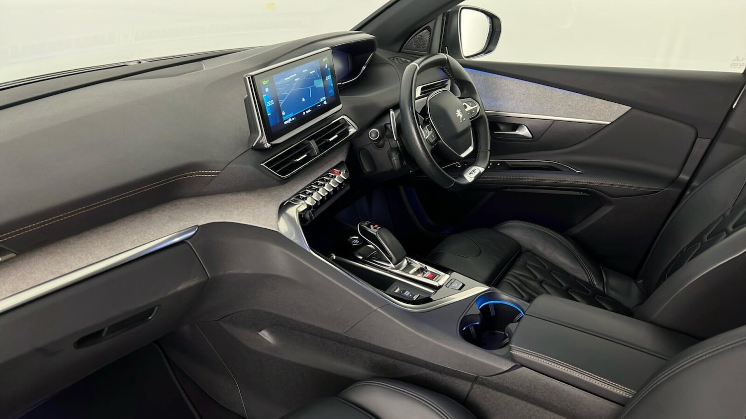 Used Peugeot 3008 2022 for sale - 76796405: Photo 9