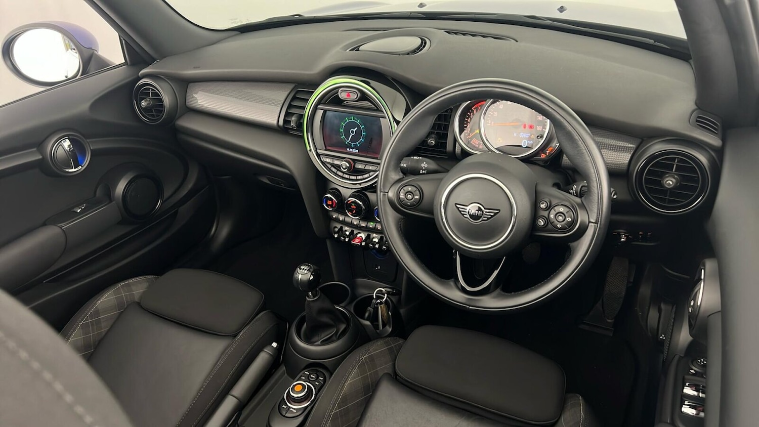 Used MINI Convertible 2018 for sale - 77256370: Photo 15