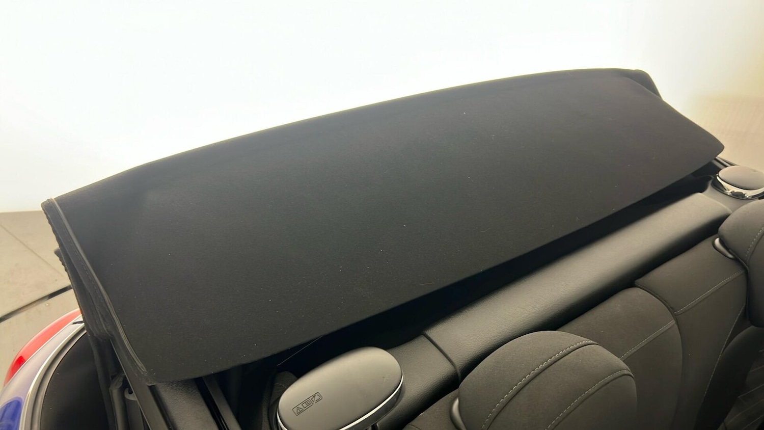 Used MINI Convertible 2018 for sale - 77256370: Photo 30