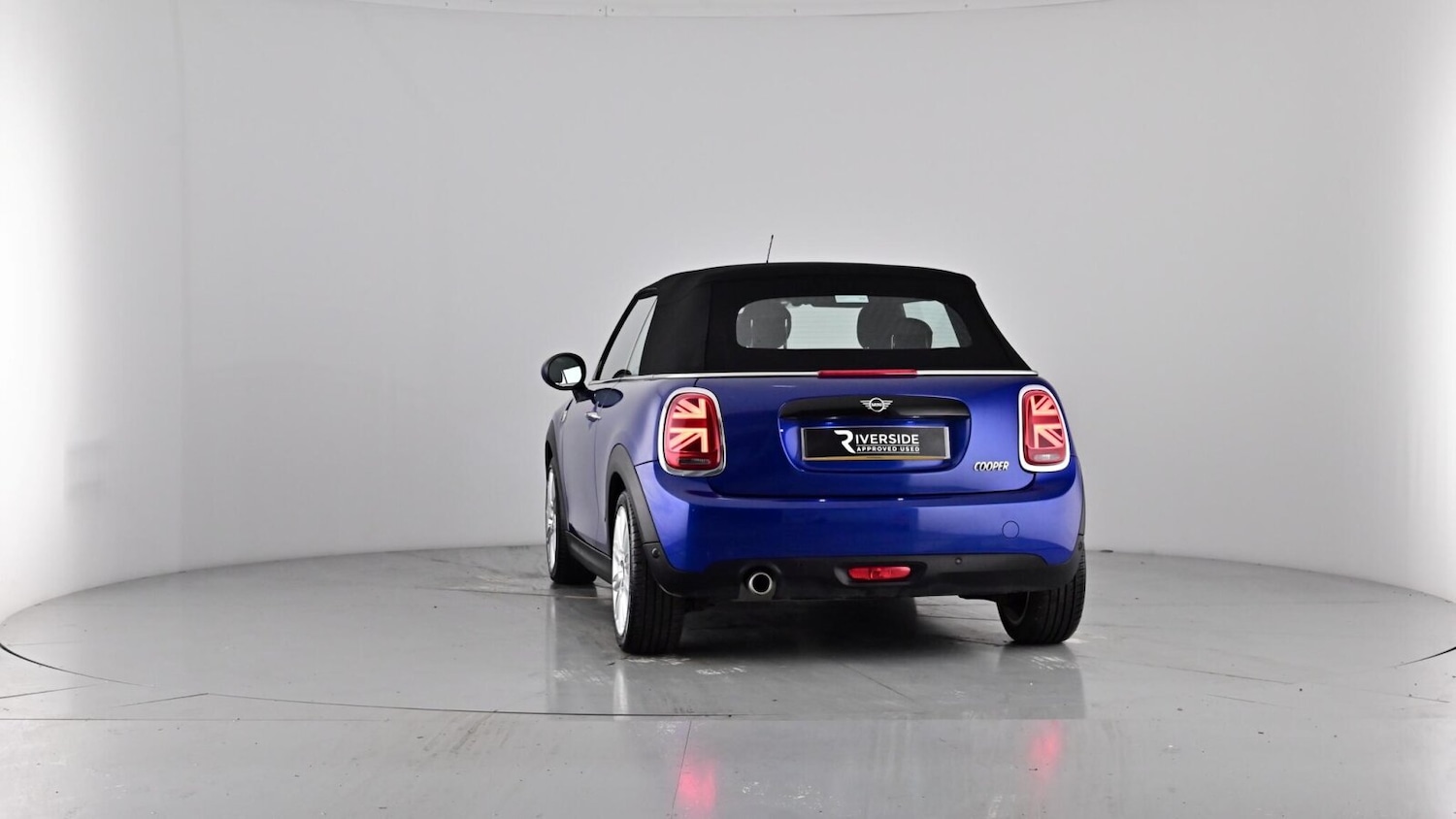 Used MINI Convertible 2018 for sale - 77256370: Photo 57