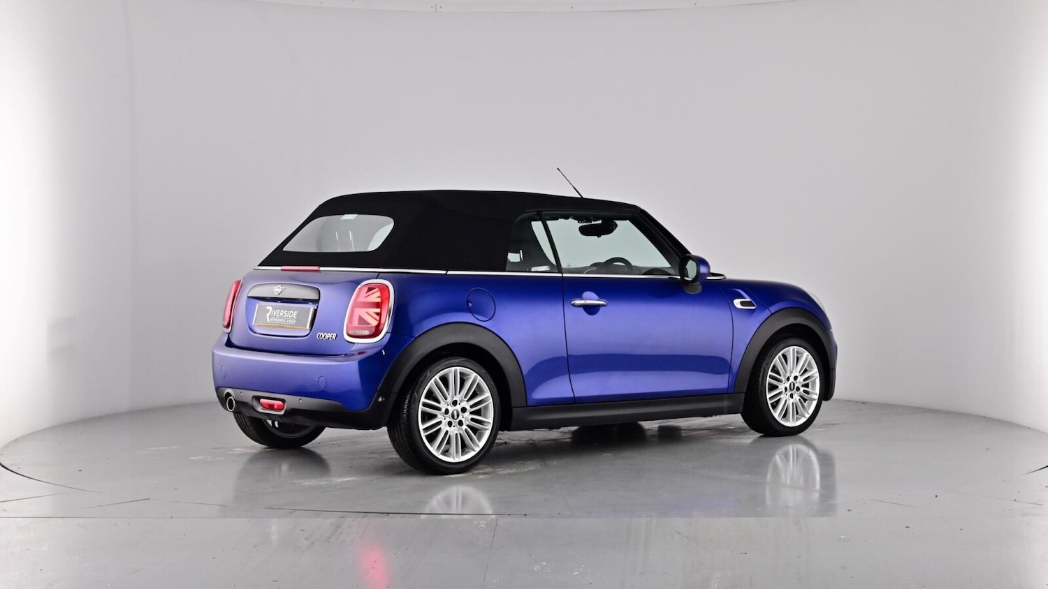 Used MINI Convertible 2018 for sale - 77256370: Photo 63