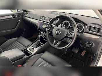 Used Skoda Superb 2020 for sale - 75735222: Photo