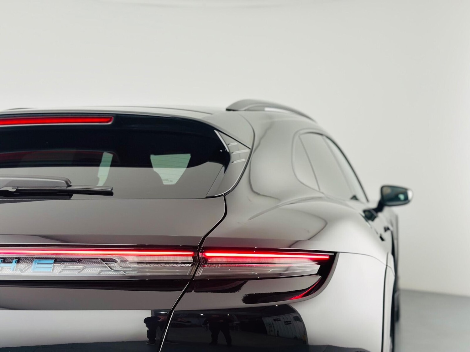 Used Porsche Taycan 2022 for sale - 76804071: Photo 11