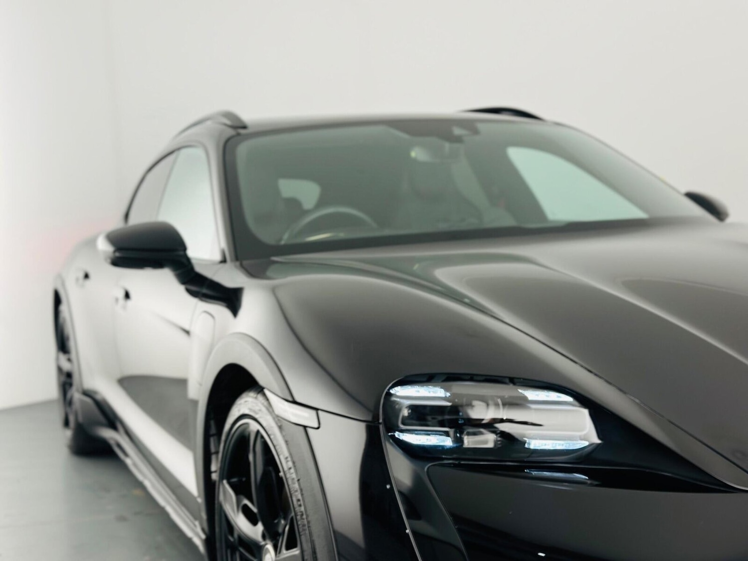 Used Porsche Taycan 2022 for sale - 76804071: Photo 36