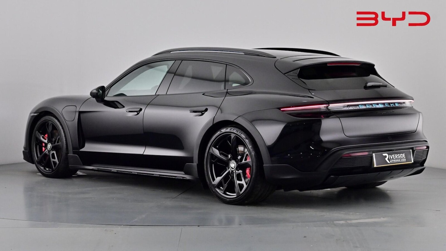 Used Porsche Taycan 2022 for sale - 76804071: Photo 4