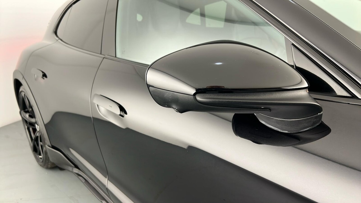 Used Porsche Taycan 2022 for sale - 76804071: Photo 40