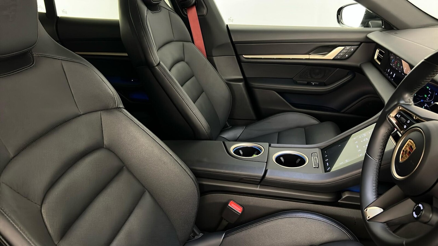 Used Porsche Taycan 2022 for sale - 76804071: Photo 51