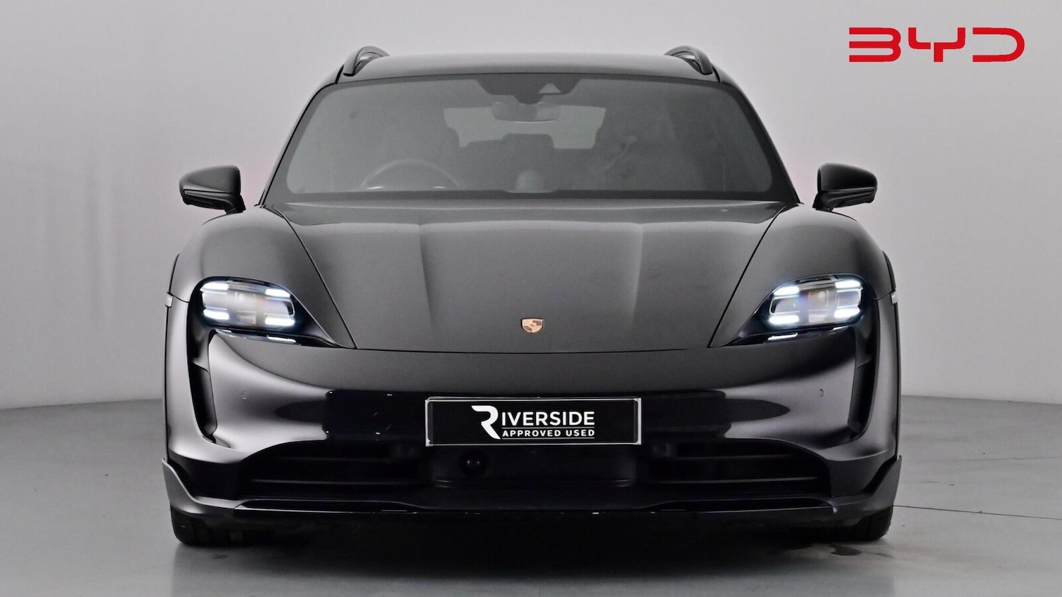 Used Porsche Taycan 2022 for sale - 76804071: Photo 8