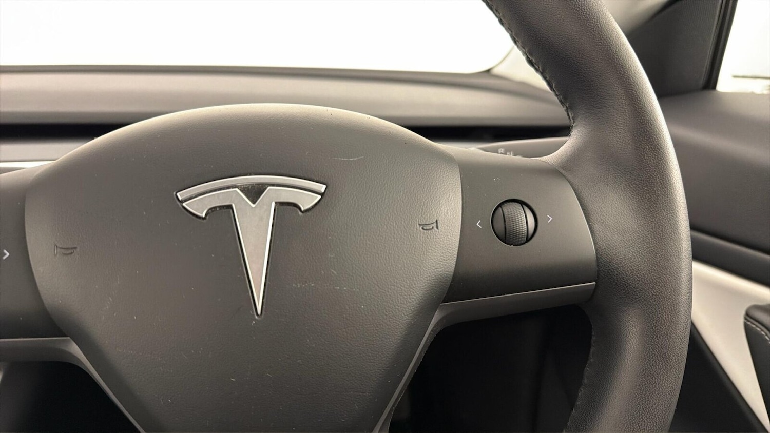 Used Tesla Model 3 2020 for sale - 77885377: Photo 12
