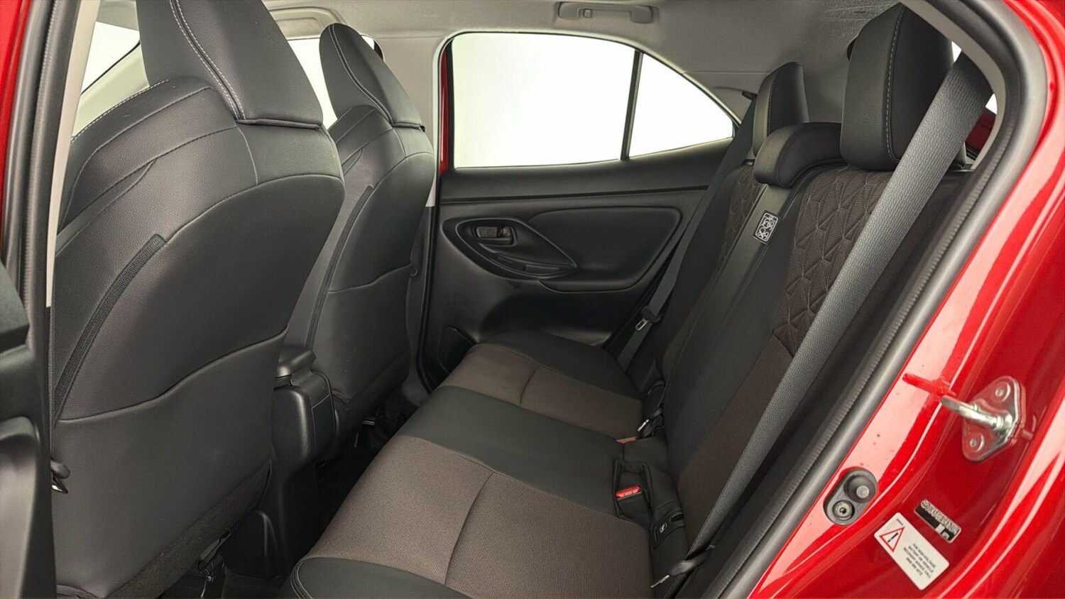 Used Toyota Yaris Cross 2023 for sale - 77461772: Photo 11