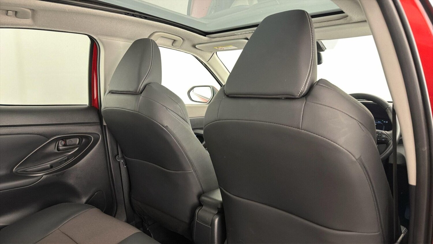 Used Toyota Yaris Cross 2023 for sale - 77461772: Photo 31