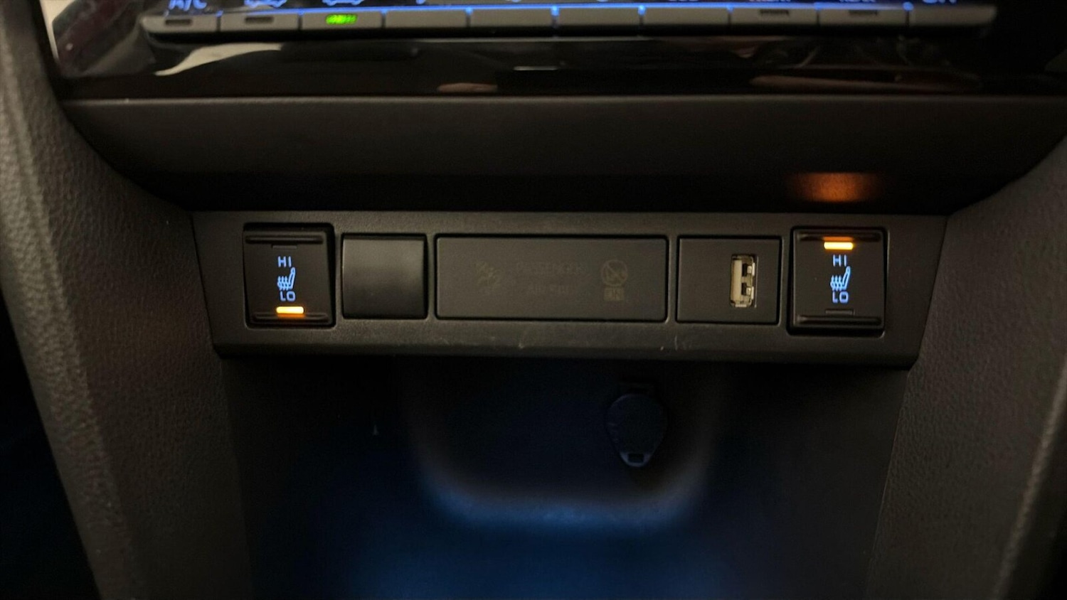 Used Toyota Yaris Cross 2023 for sale - 77461772: Photo 39