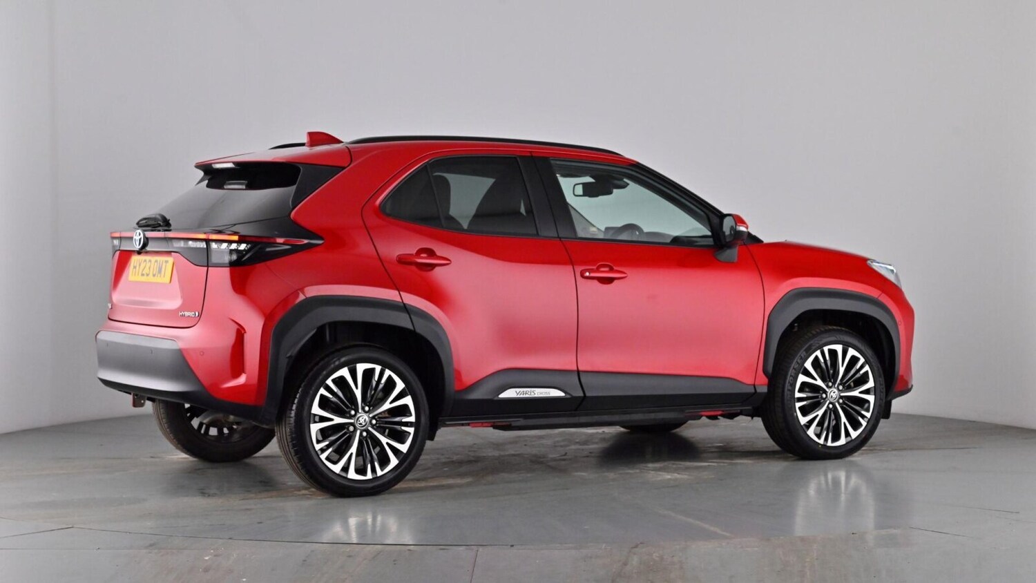 Used Toyota Yaris Cross 2023 for sale - 77461772: Photo 40