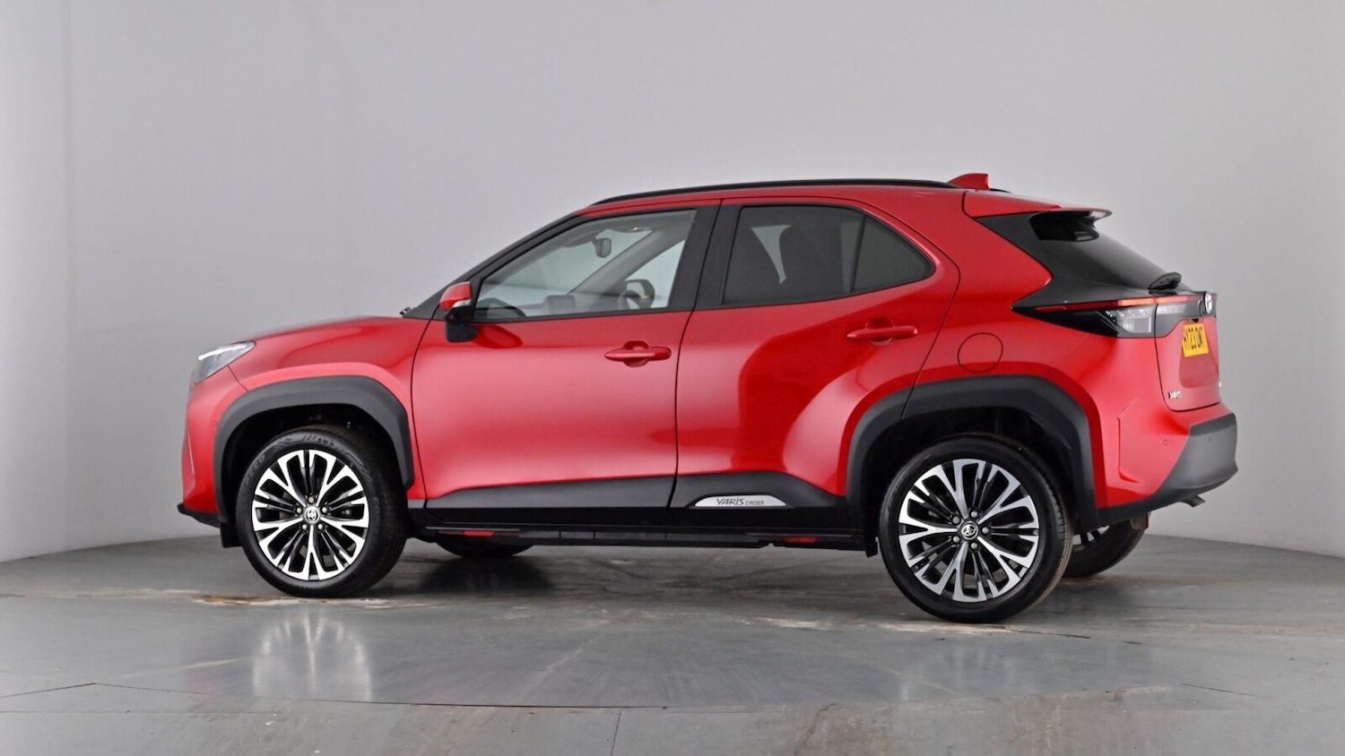 Used Toyota Yaris Cross 2023 for sale - 77461772: Photo 63