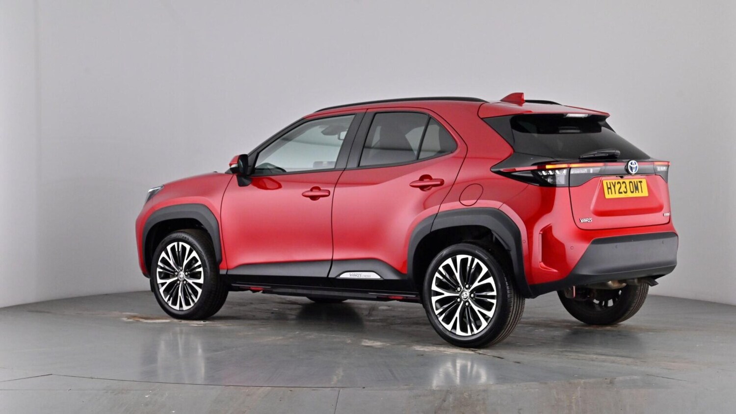 Used Toyota Yaris Cross 2023 for sale - 77461772: Photo 65